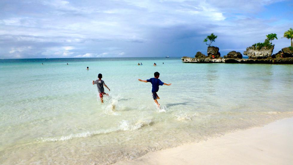 La isla Boracay fue nombrada varias veces como la mejor isla del mundo. Es fácil darse cuenta por qué. (Flickr/Rick McHarles)