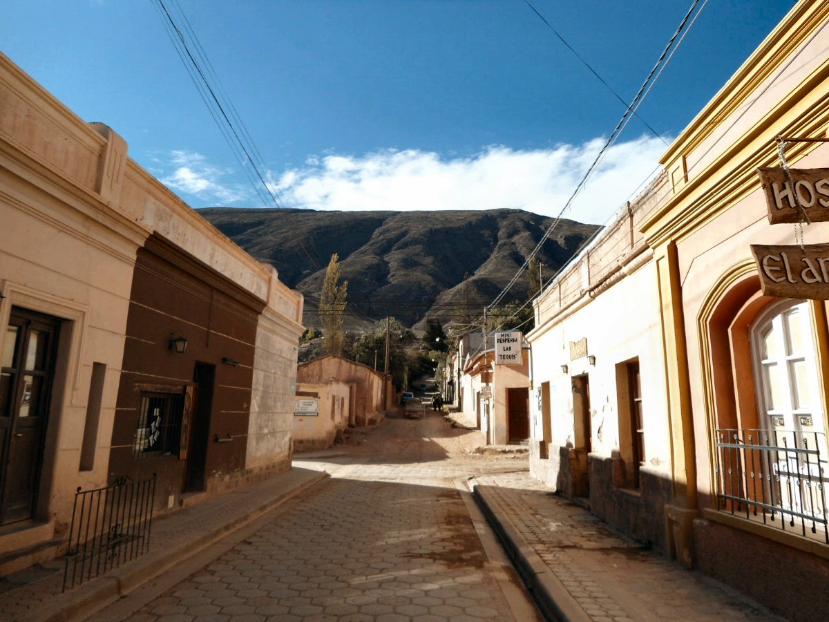 Jujuy - Tilcara es un clásico de la provincia, un pueblo pintoresco y tradicional con el recorte de las montañas (redes sociales).
