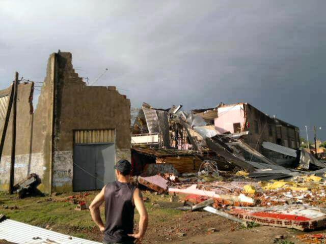 Un muerto y destrozos en Buenos Aires por el temporal