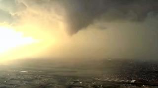 Impactante video aéreo de un tornado