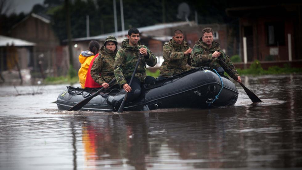 Mas de 100 evacuados en Mar del Plata