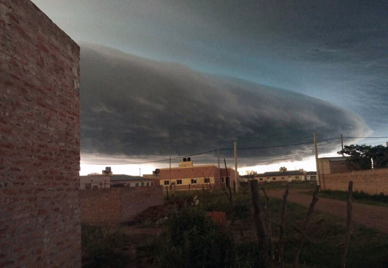 Impresionante tormenta en Villa Berthet, Chaco